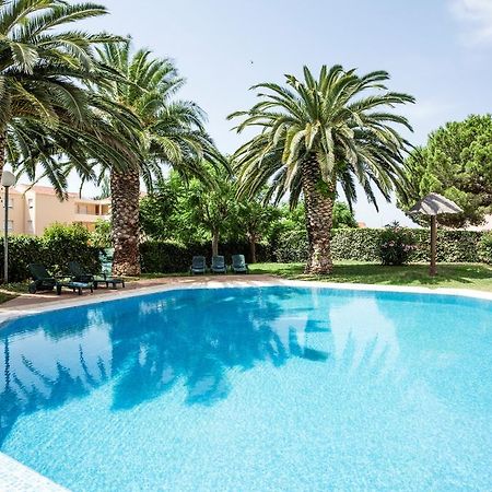 Ibis Styles Perpignan Canet En Roussillon Exterior foto