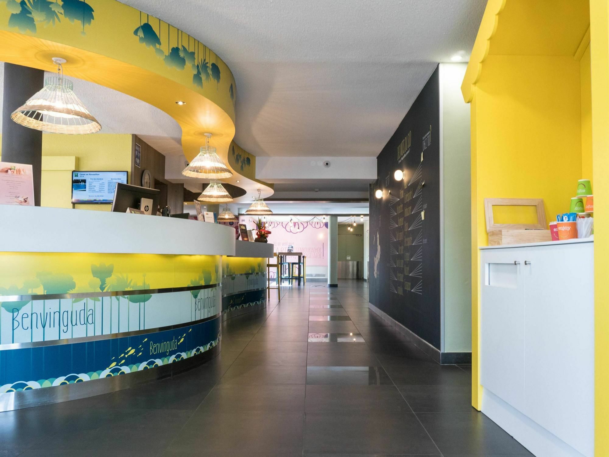 Ibis Styles Perpignan Canet En Roussillon Exterior foto
